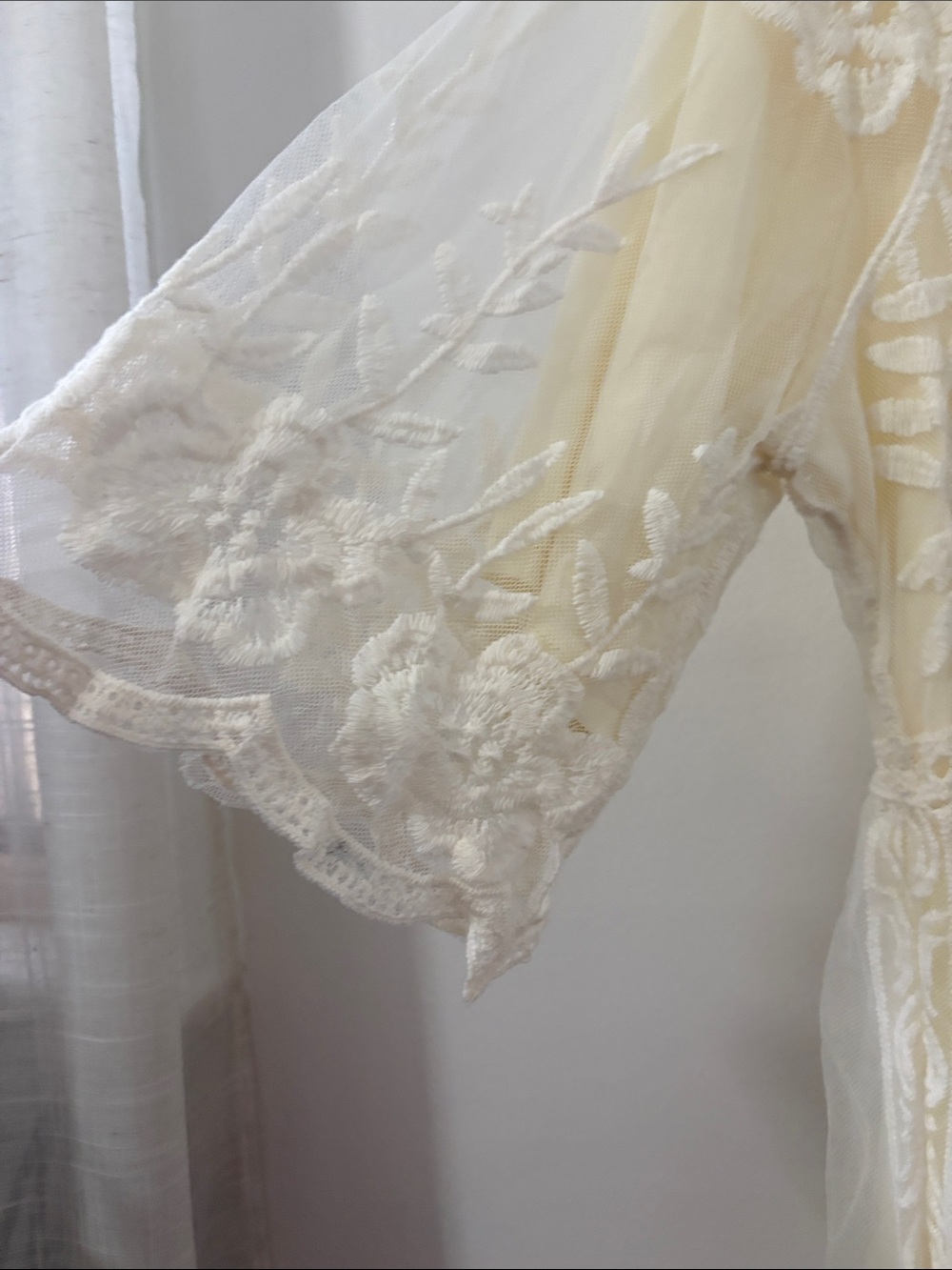 Sheer Cream Floral Embroidered Tunic Top - Picture 3 of 4